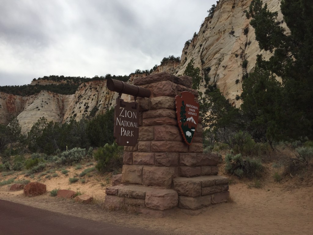 Zion National Park East Entrance | Photo: Tom Tash/Chimani