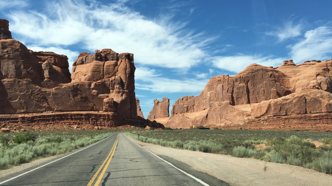 Arches National Park Auto Tour | Photo: Tom Tash/Chimani